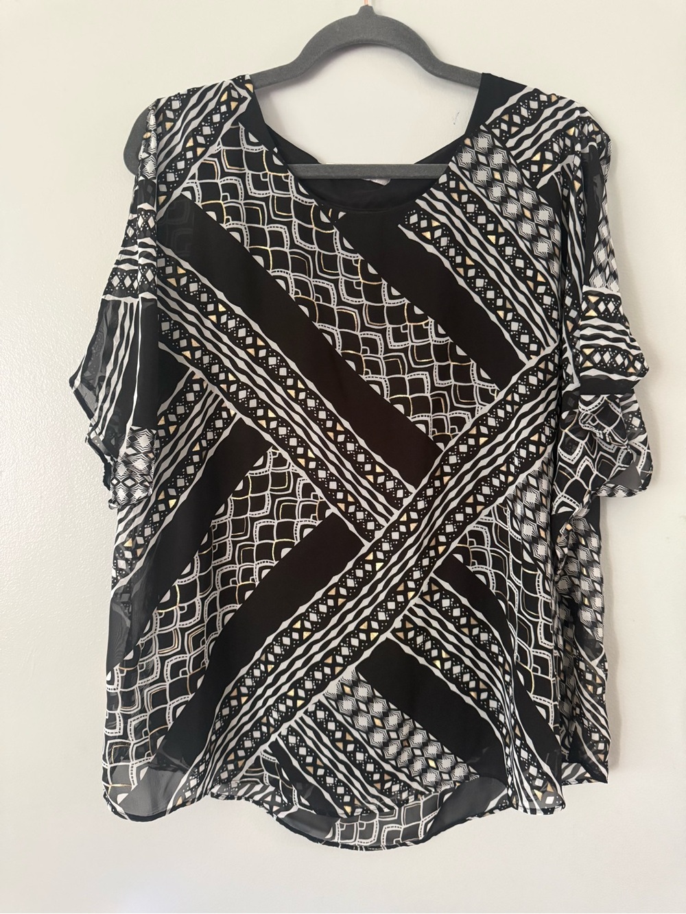 TanJay Geometric Patchwork Print Short Sleeve Blouse Black White Gold Size L